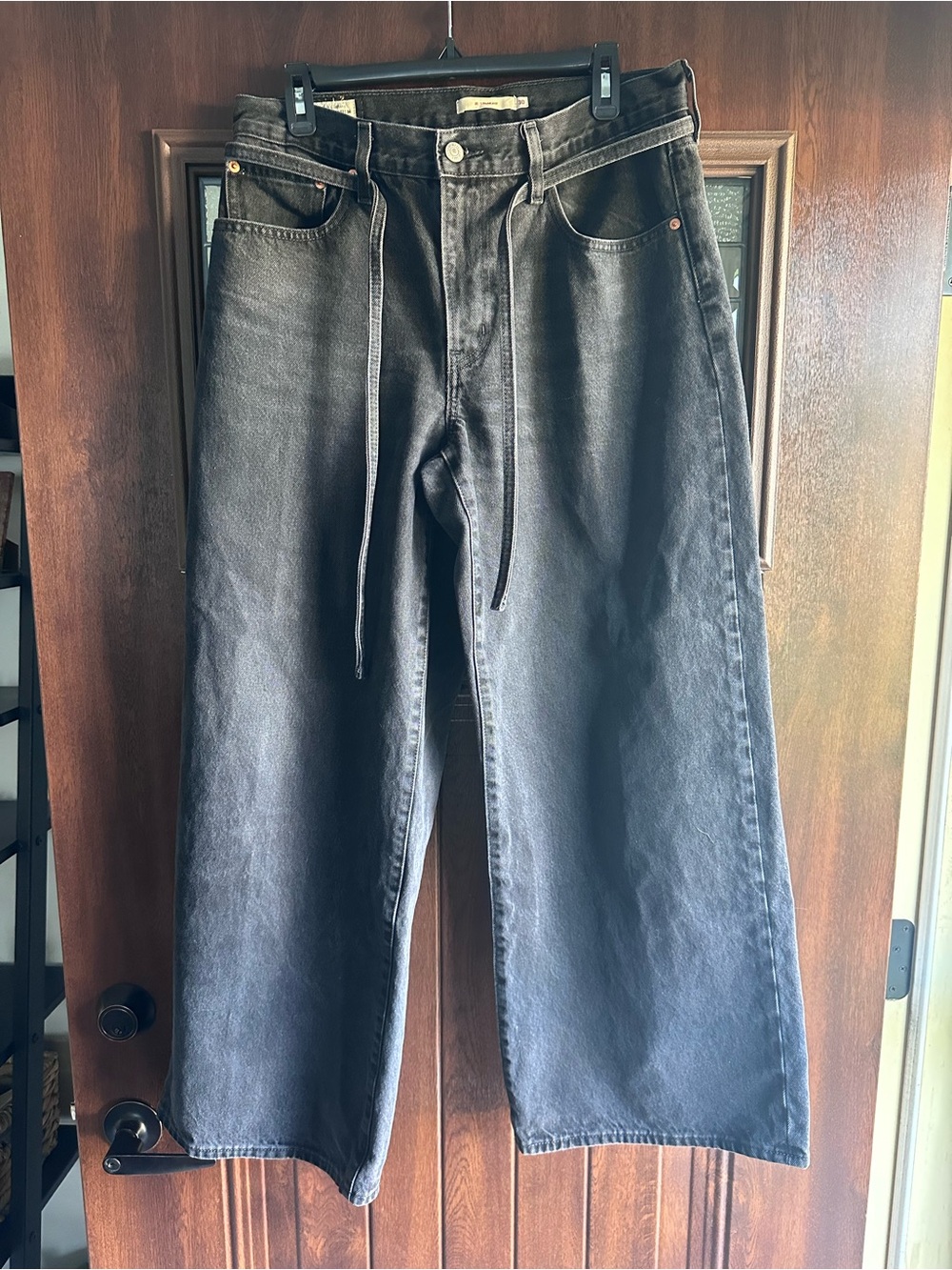 Levi’s premium XL Baggy Straight women’s jeans- black. W30, L31 NWOT